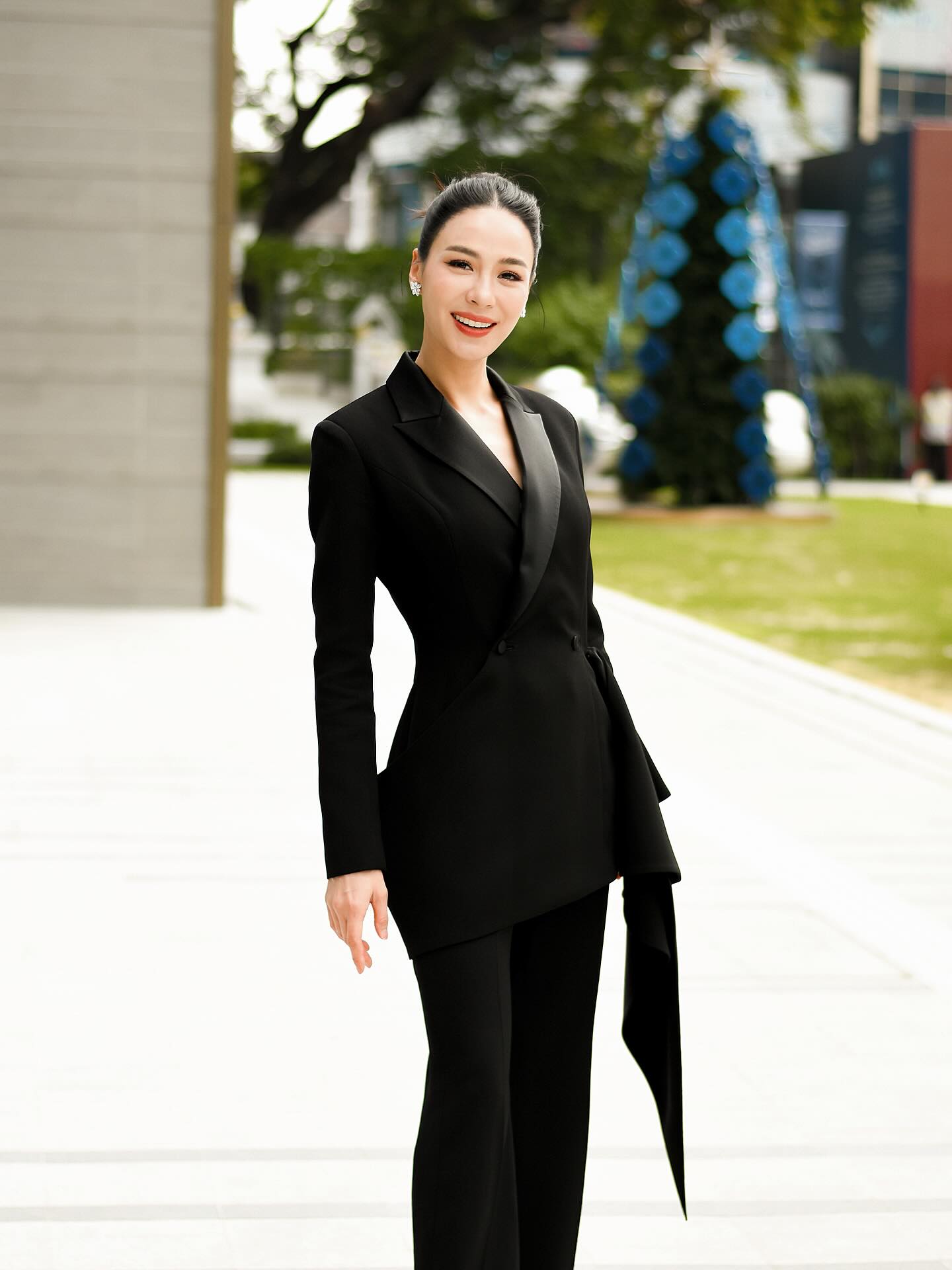 รถเมล์ - คะนึงนิจ จักรสมิทธานนท์