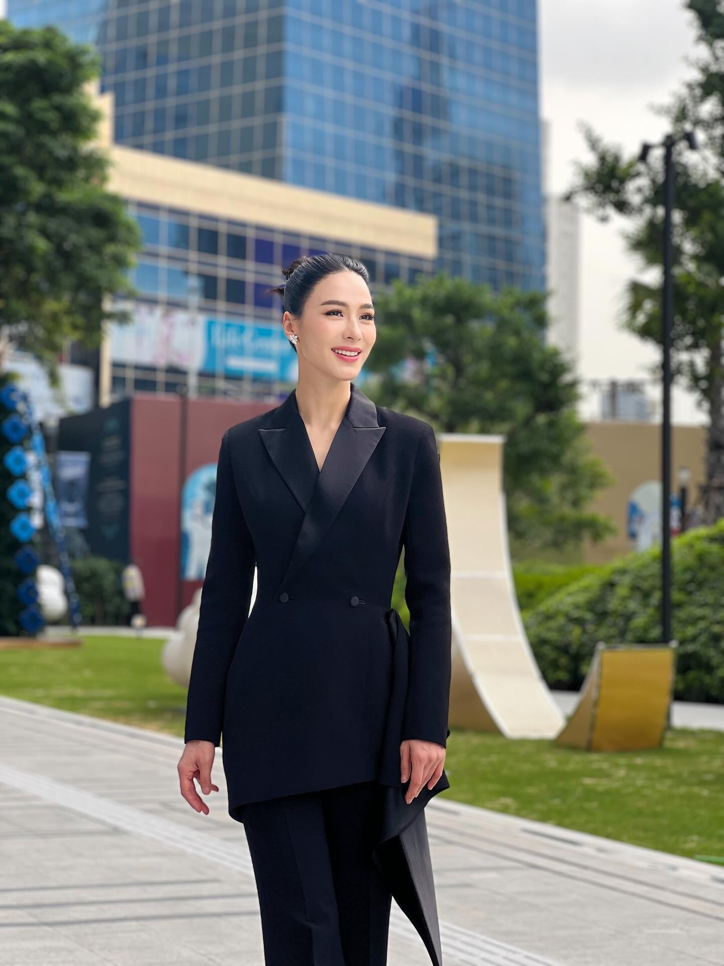 รถเมล์ - คะนึงนิจ จักรสมิทธานนท์