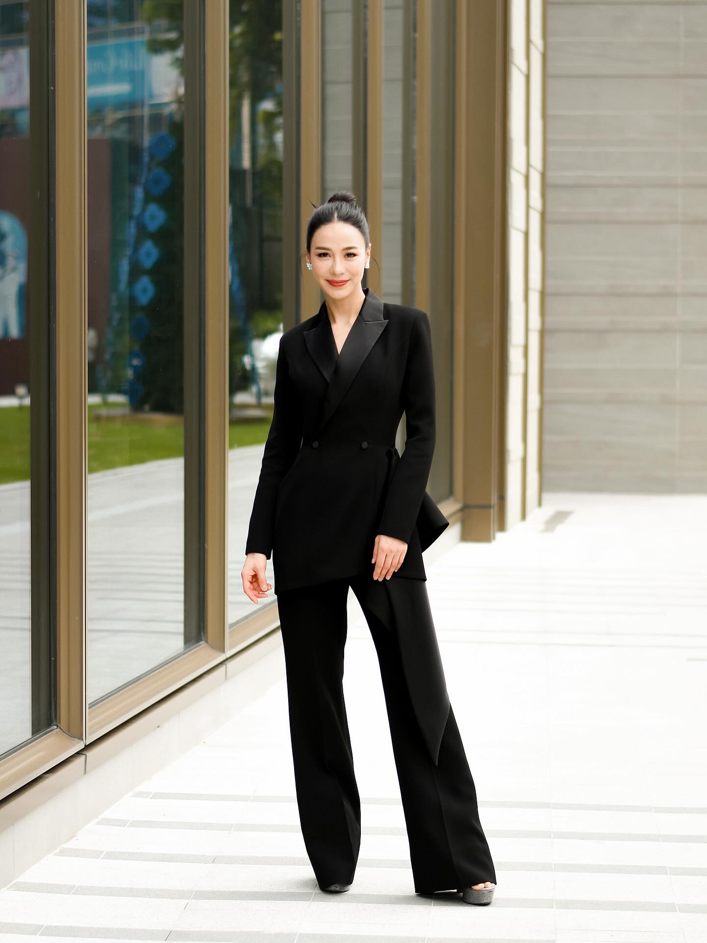 รถเมล์ - คะนึงนิจ จักรสมิทธานนท์