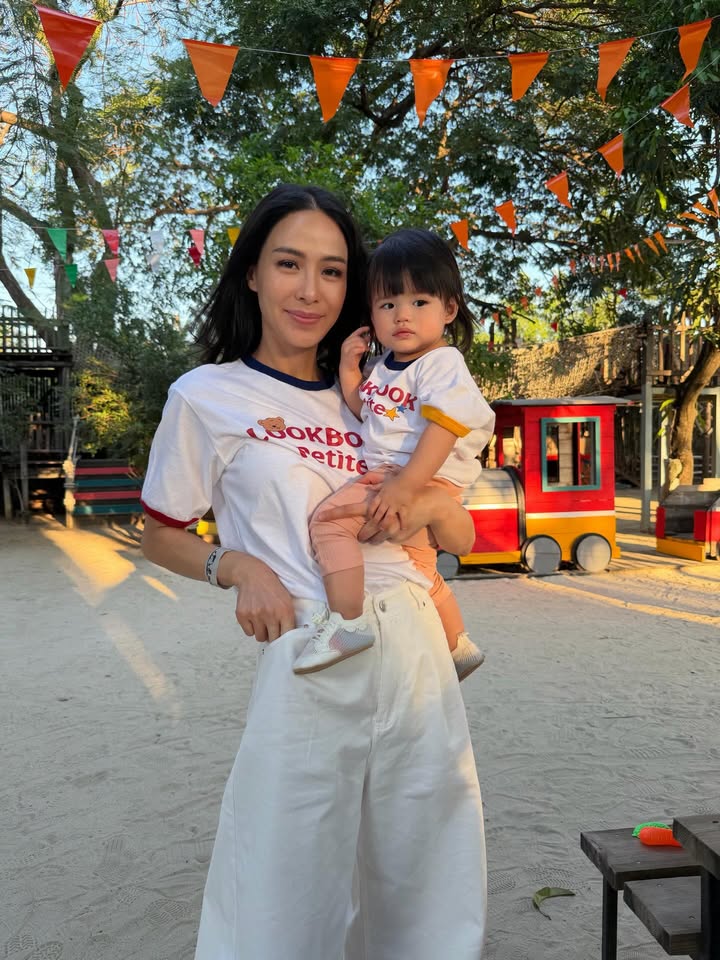 รถเมล์ - คะนึงนิจ จักรสมิทธานนท์