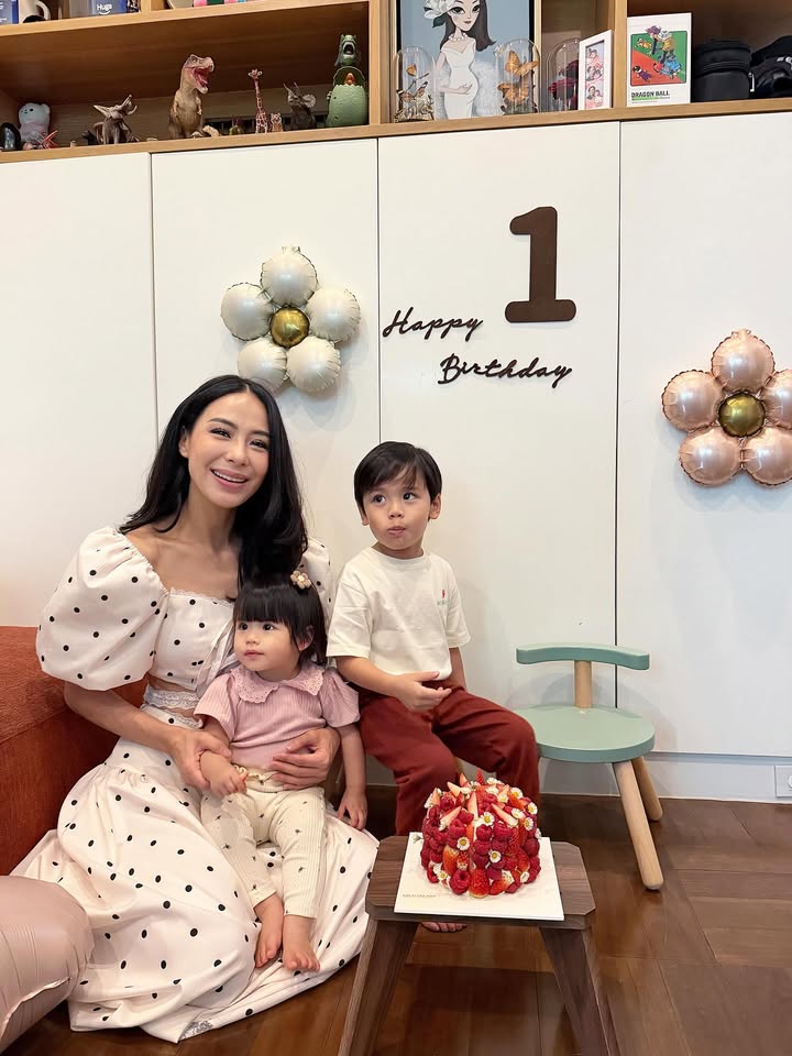 รถเมล์ - คะนึงนิจ จักรสมิทธานนท์