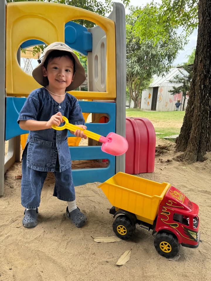 รถเมล์ - คะนึงนิจ จักรสมิทธานนท์