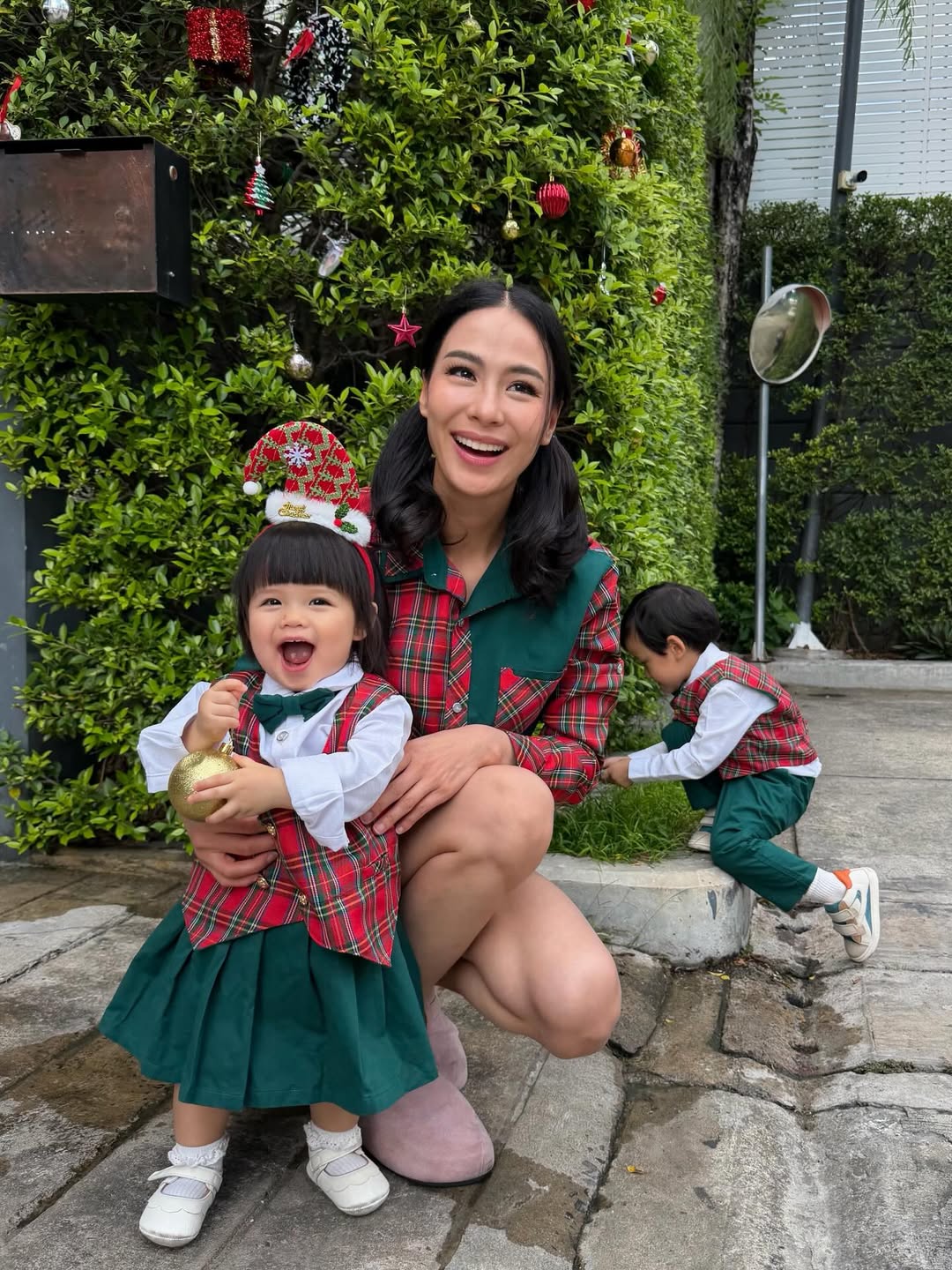 รถเมล์ - คะนึงนิจ จักรสมิทธานนท์