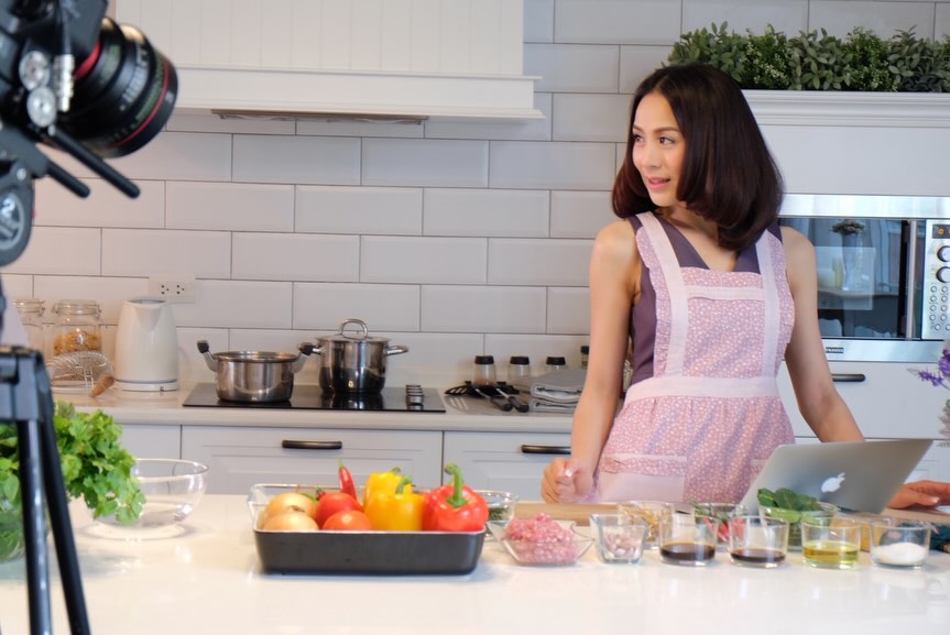 รถเมล์ - คะนึงนิจ จักรสมิทธานนท์