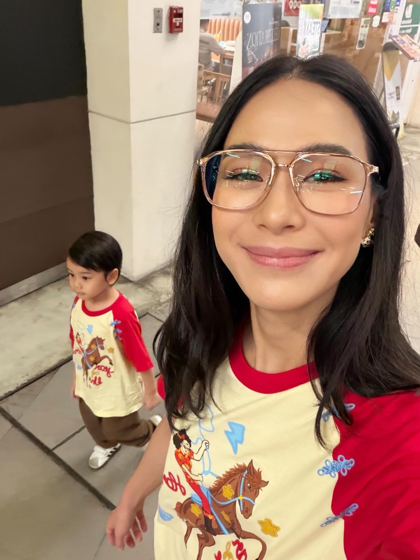 รถเมล์ - คะนึงนิจ จักรสมิทธานนท์