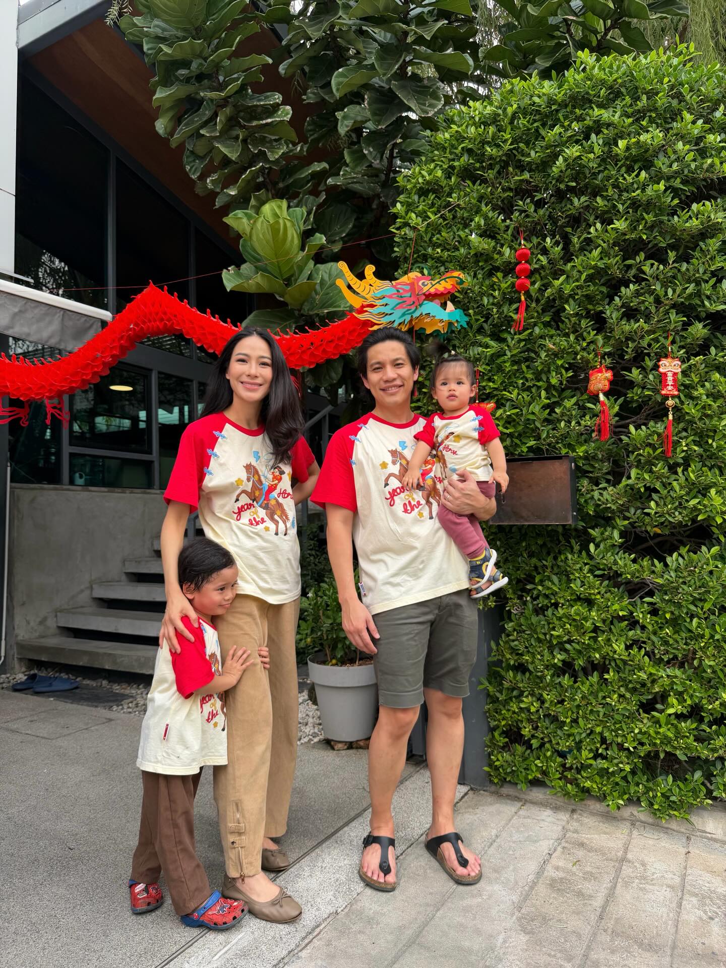 รถเมล์ - คะนึงนิจ จักรสมิทธานนท์