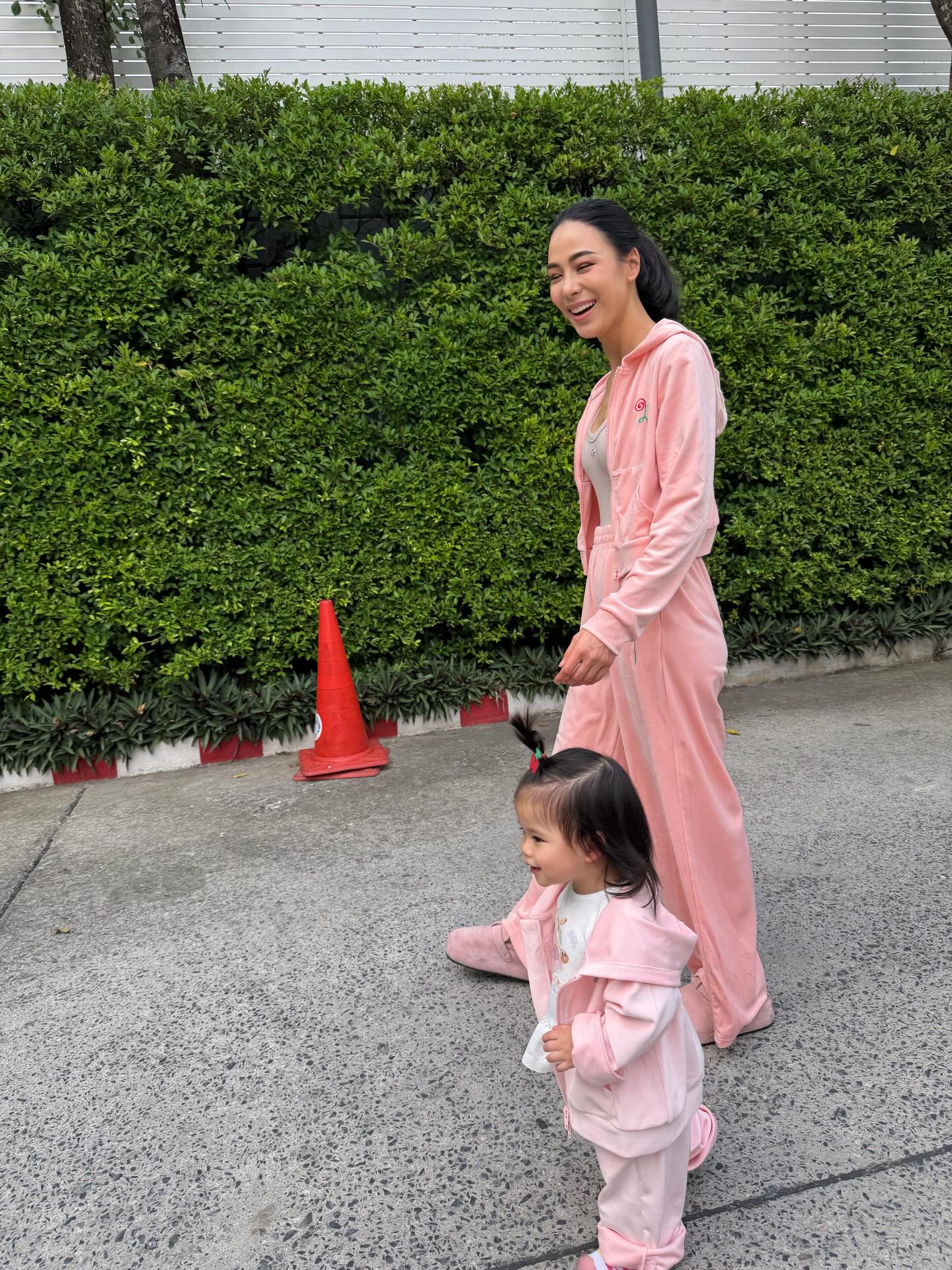 รถเมล์ - คะนึงนิจ จักรสมิทธานนท์