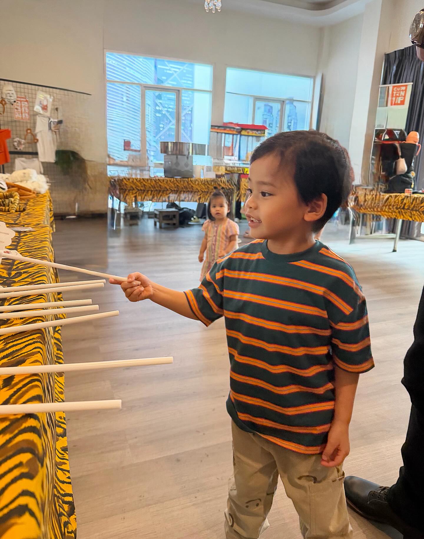 รถเมล์ - คะนึงนิจ จักรสมิทธานนท์