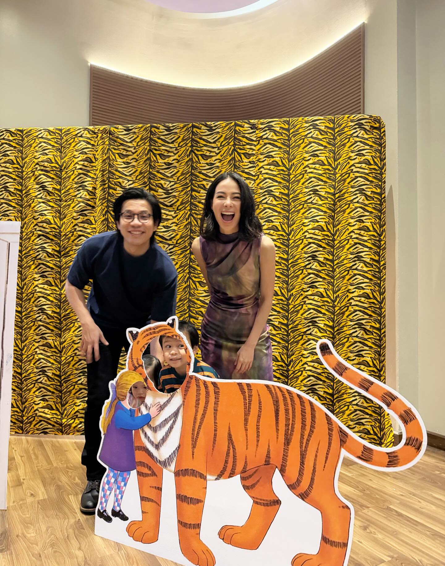 รถเมล์ - คะนึงนิจ จักรสมิทธานนท์