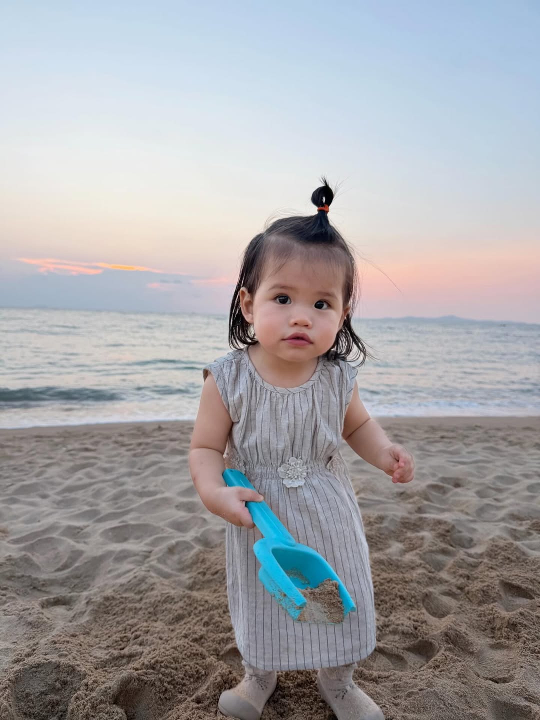 รถเมล์ - คะนึงนิจ จักรสมิทธานนท์