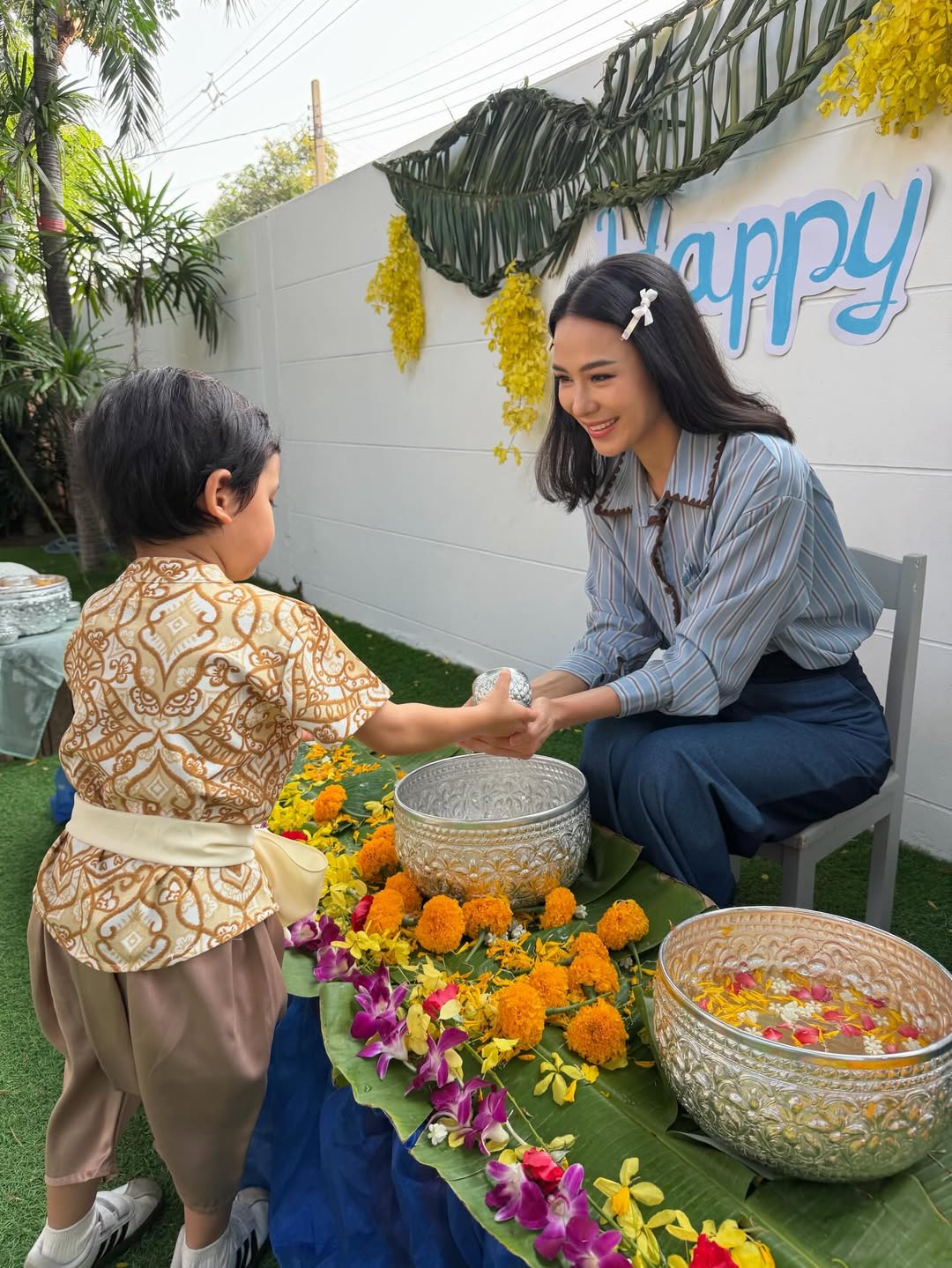 รถเมล์ - คะนึงนิจ จักรสมิทธานนท์