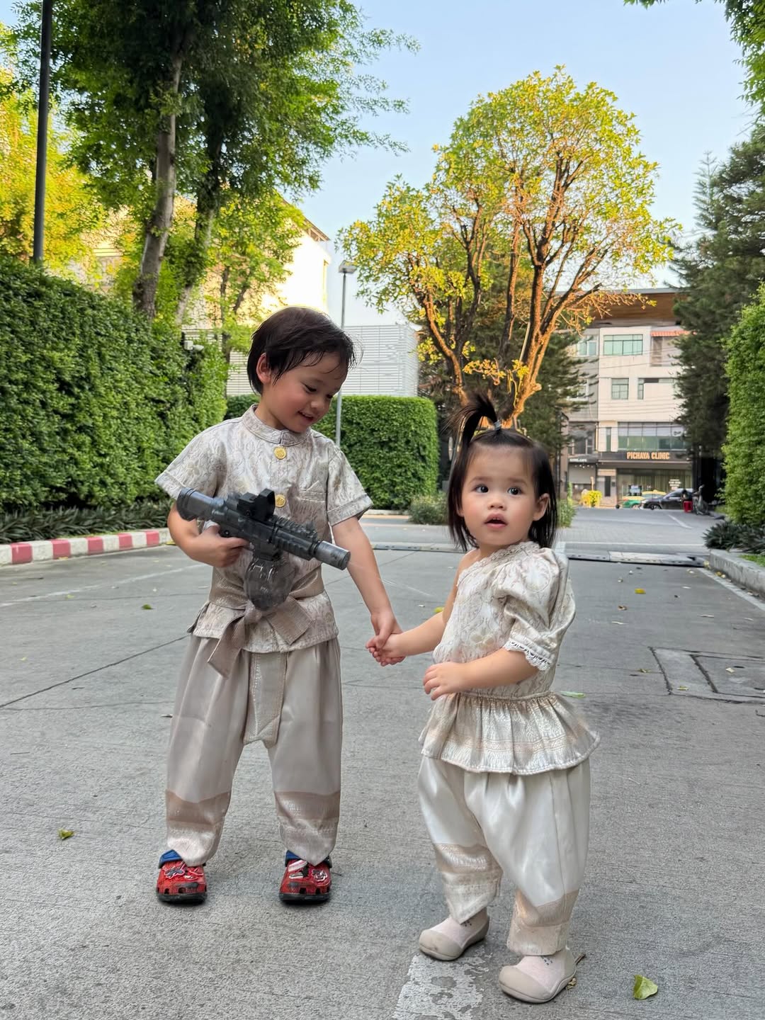 รถเมล์ - คะนึงนิจ จักรสมิทธานนท์