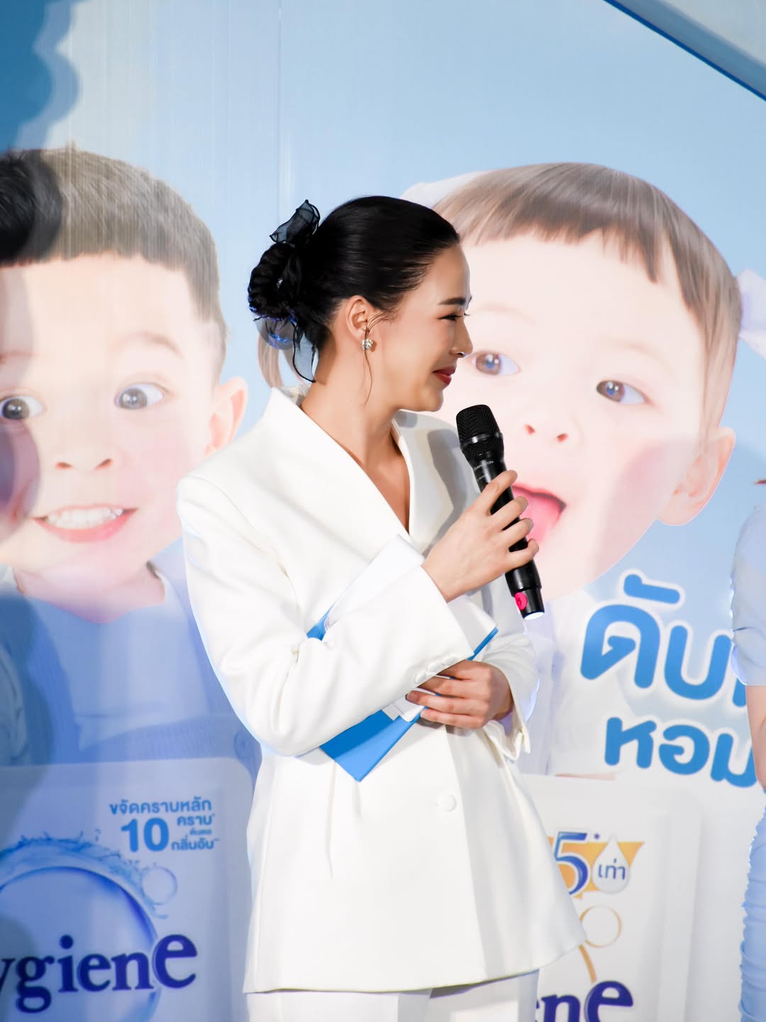 รถเมล์ - คะนึงนิจ จักรสมิทธานนท์