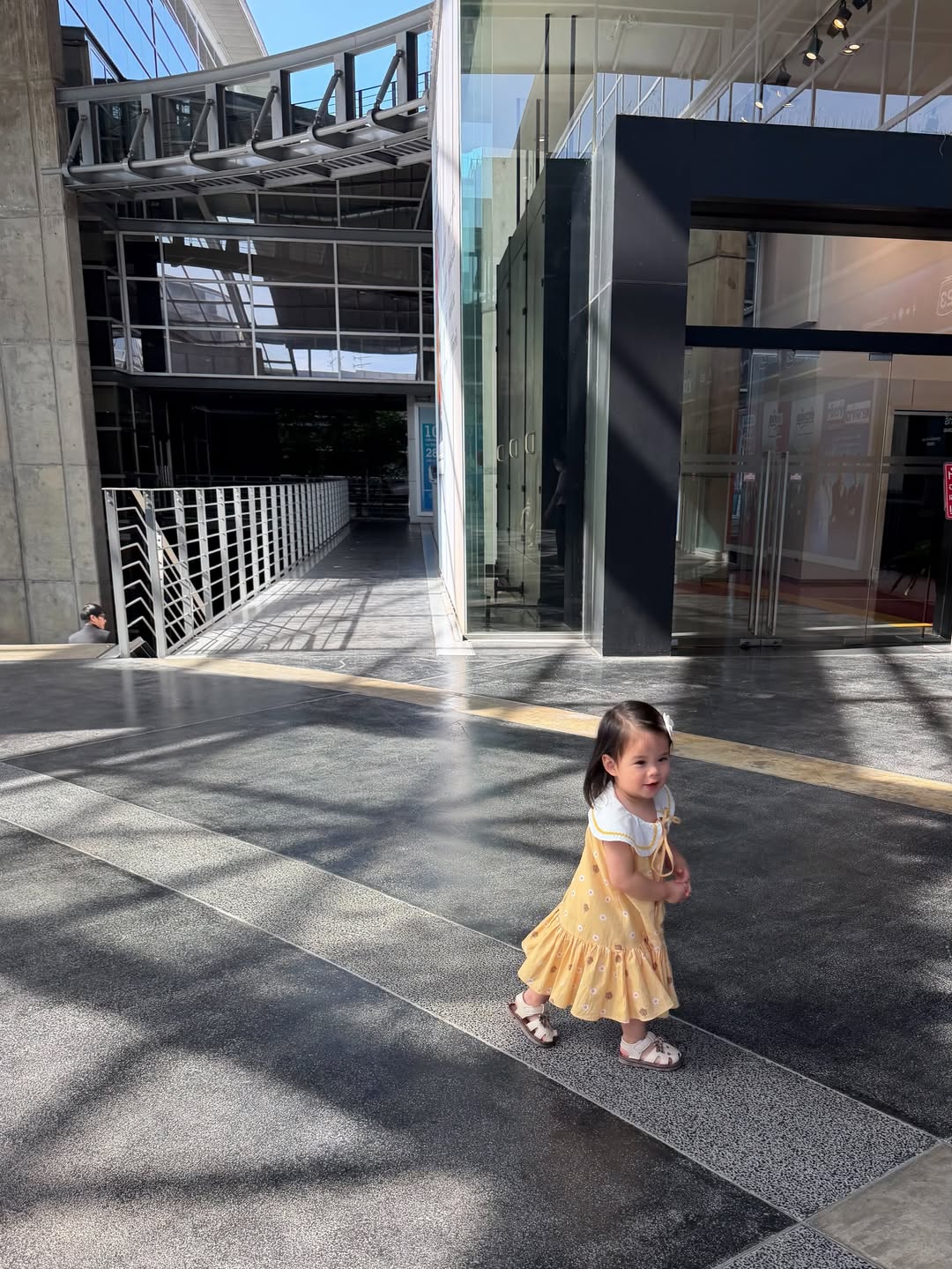 รถเมล์ - คะนึงนิจ จักรสมิทธานนท์