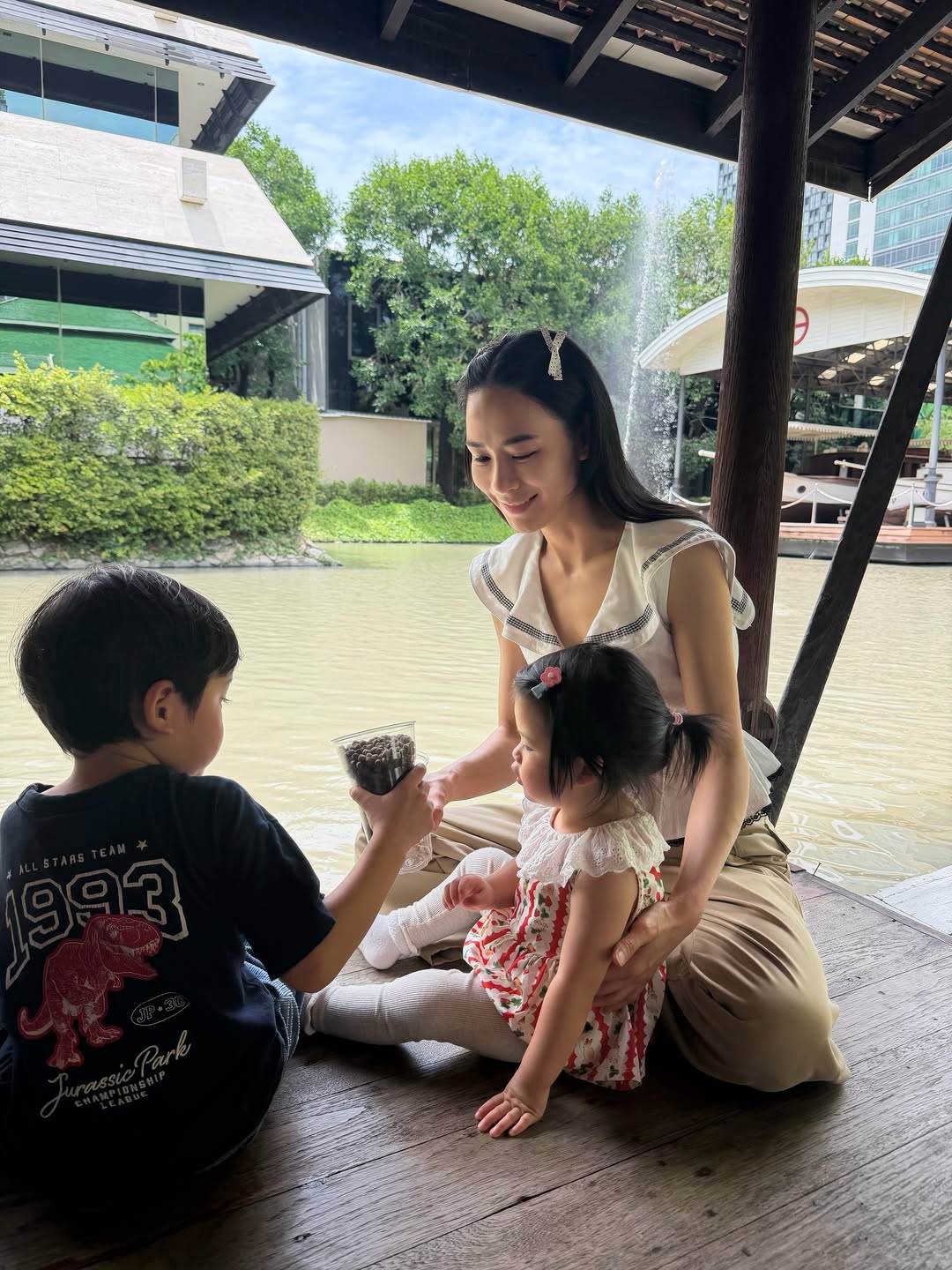 รถเมล์ - คะนึงนิจ จักรสมิทธานนท์