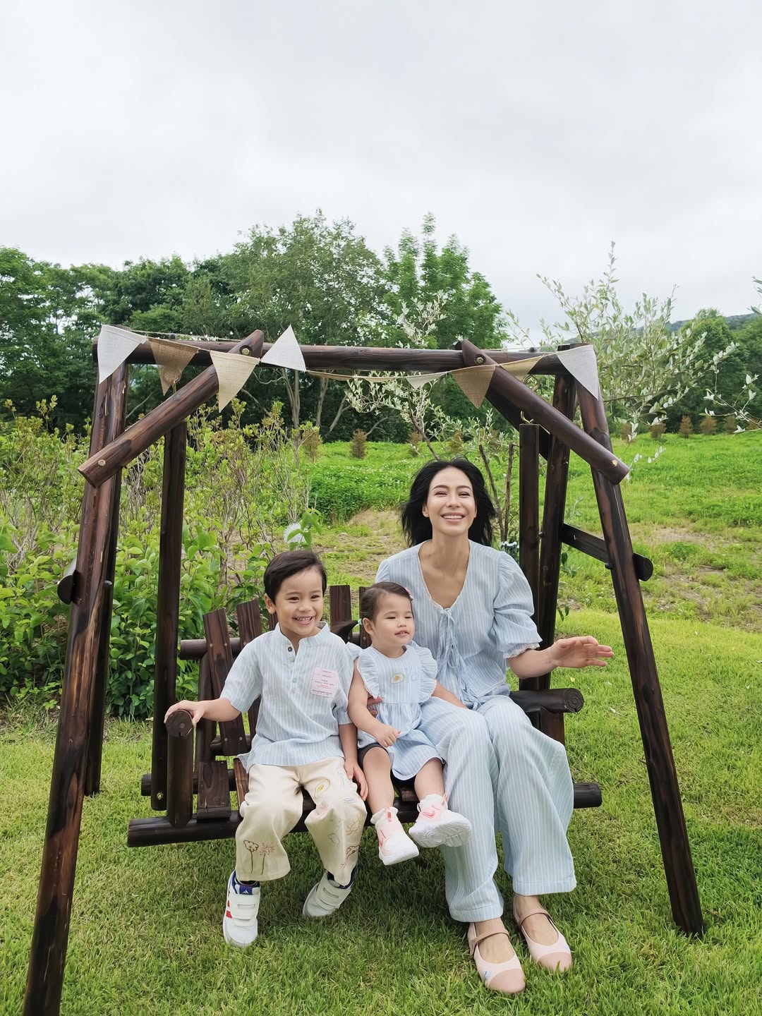 รถเมล์ - คะนึงนิจ จักรสมิทธานนท์