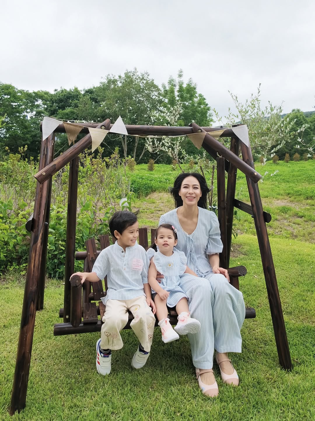 รถเมล์ - คะนึงนิจ จักรสมิทธานนท์