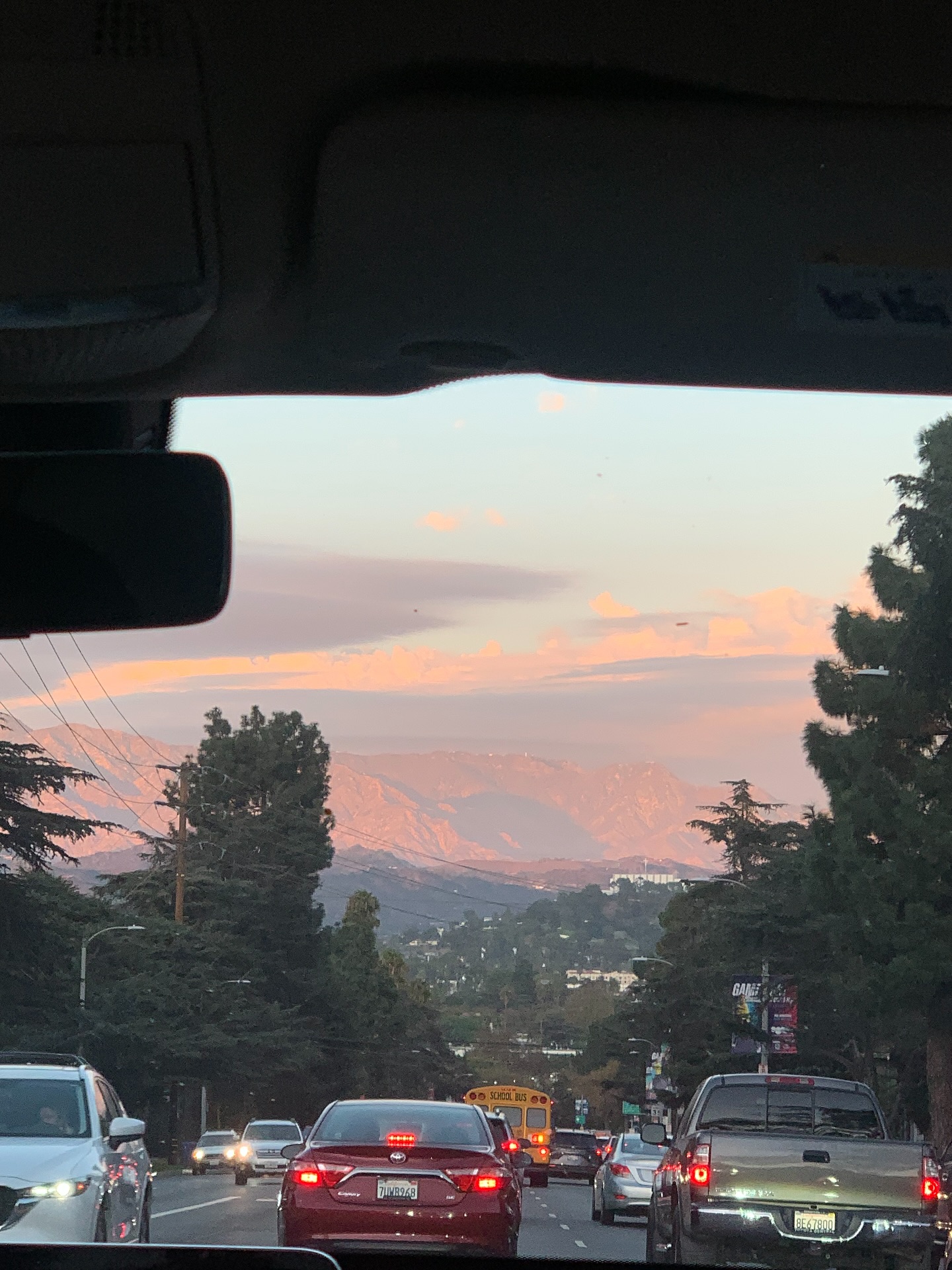 แคนดี้ - กุลชญา ตันศิริ