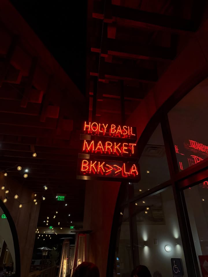 แคนดี้ - กุลชญา ตันศิริ