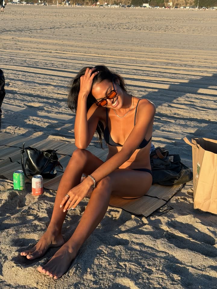 แคนดี้ - กุลชญา ตันศิริ