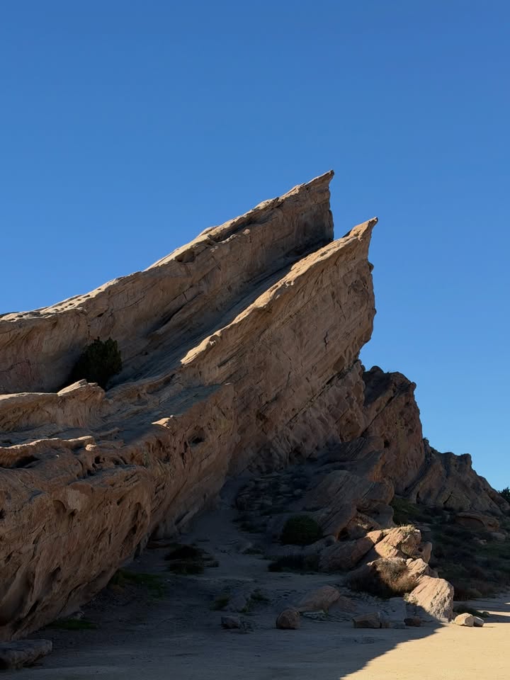 แคนดี้ - กุลชญา ตันศิริ