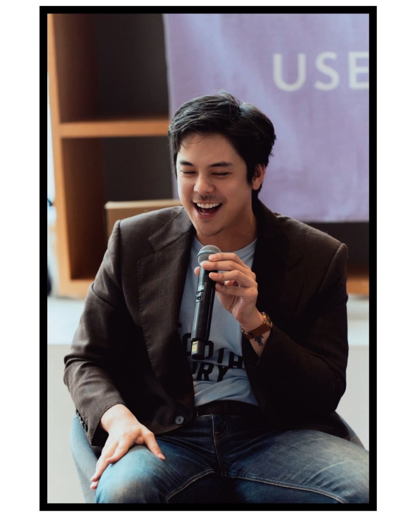 พีช - พชร จิราธิวัฒน์