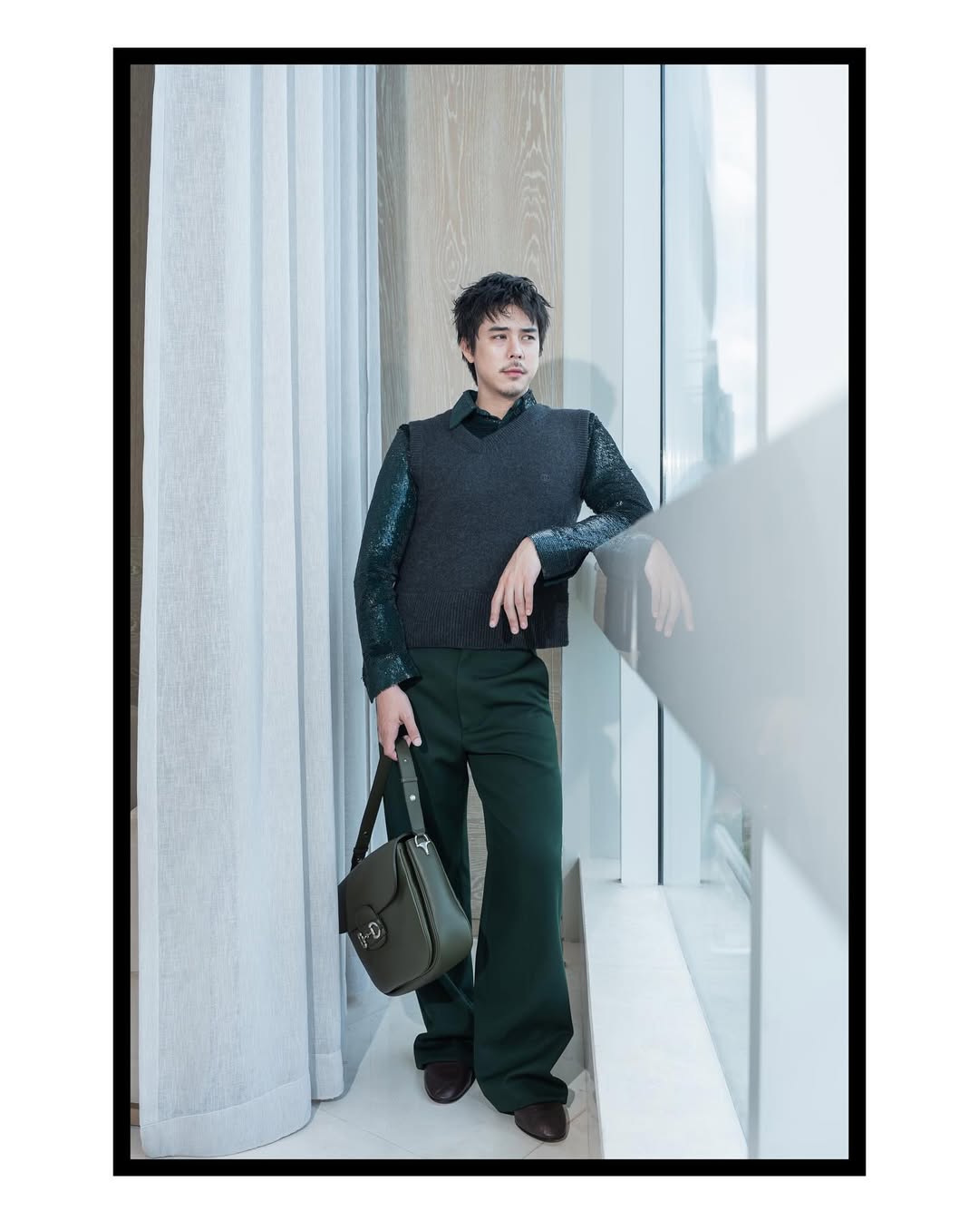 พีช - พชร จิราธิวัฒน์