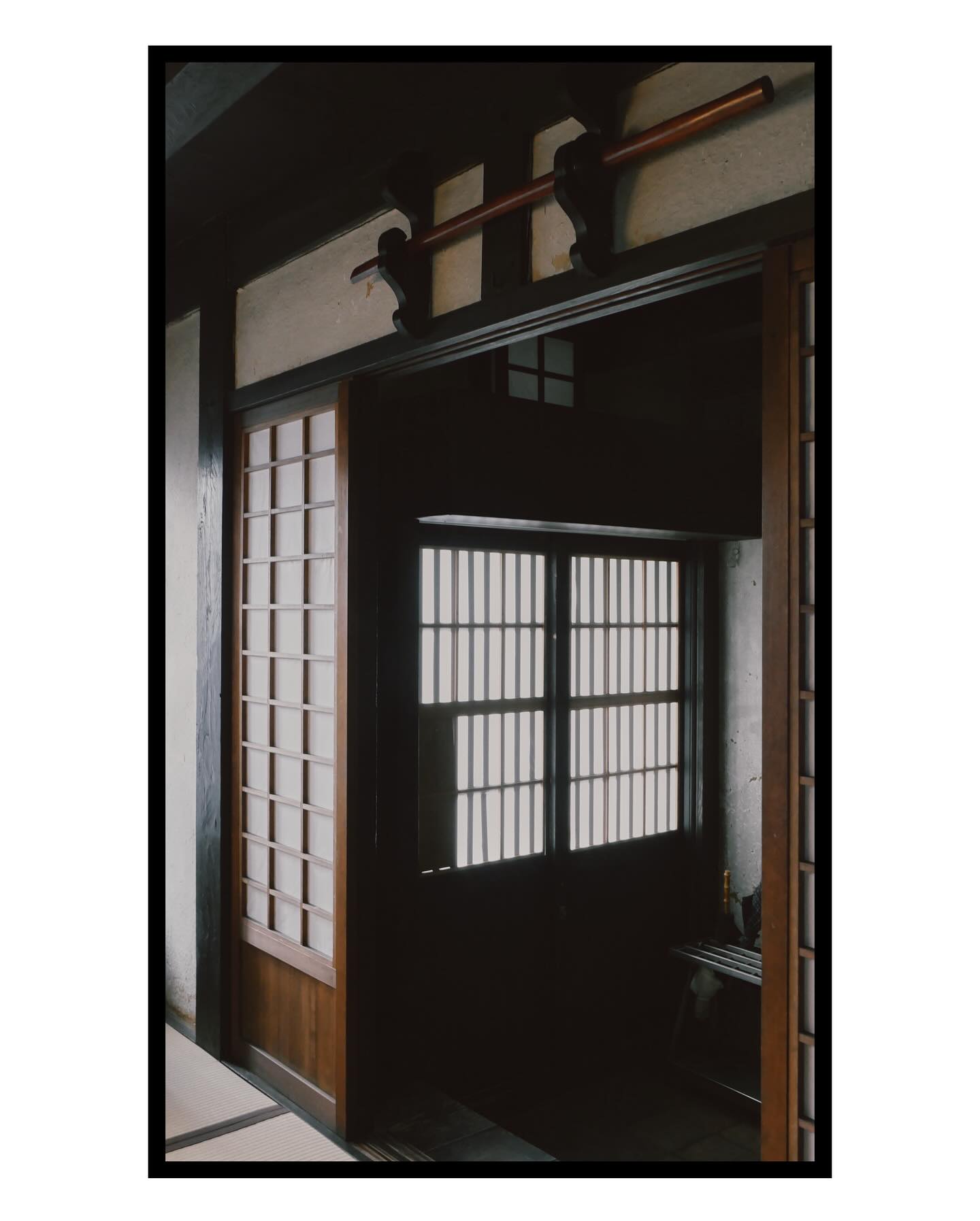 พีช - พชร จิราธิวัฒน์