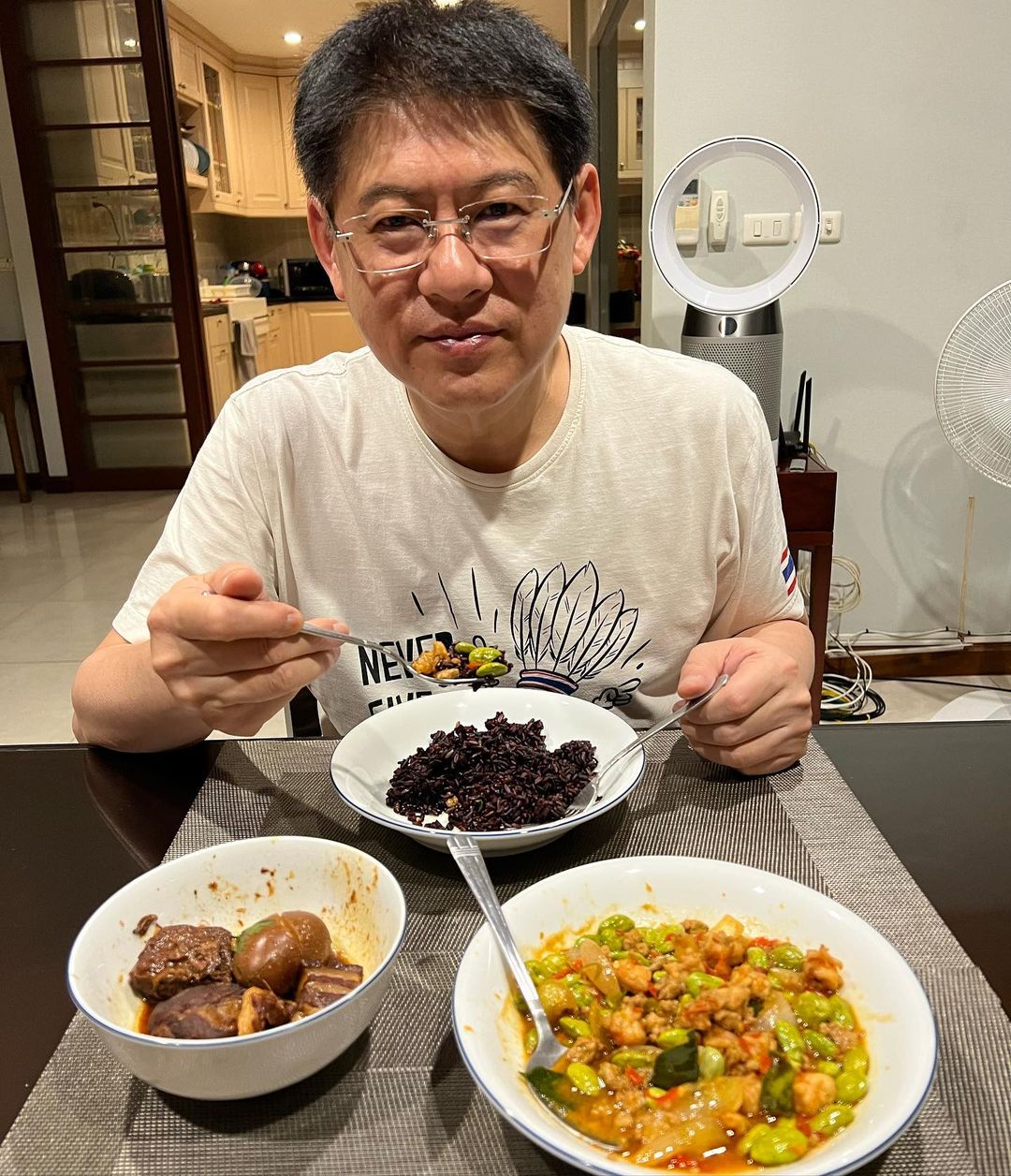 สรยุทธ สุทัศนะจินดา