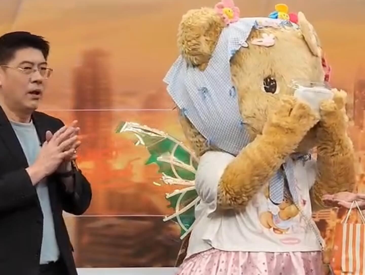 สรยุทธ สุทัศนะจินดา
