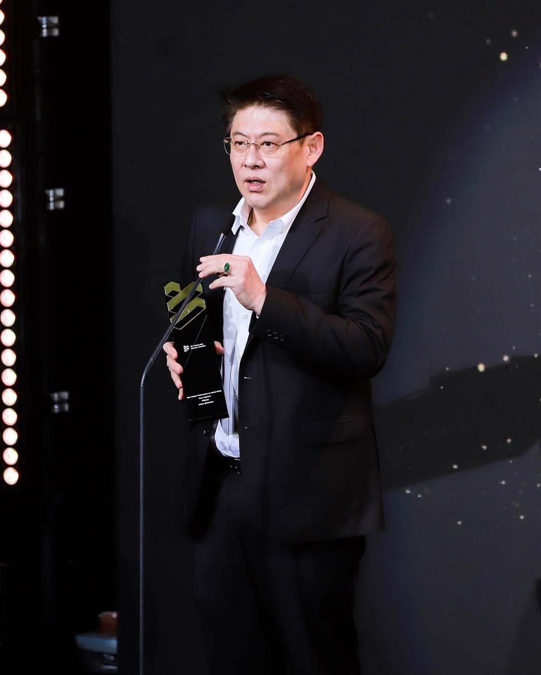 สรยุทธ สุทัศนะจินดา