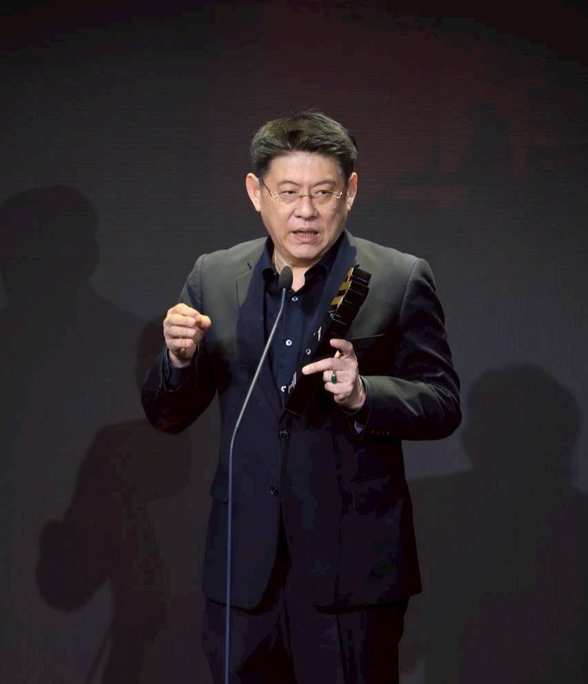 สรยุทธ สุทัศนะจินดา