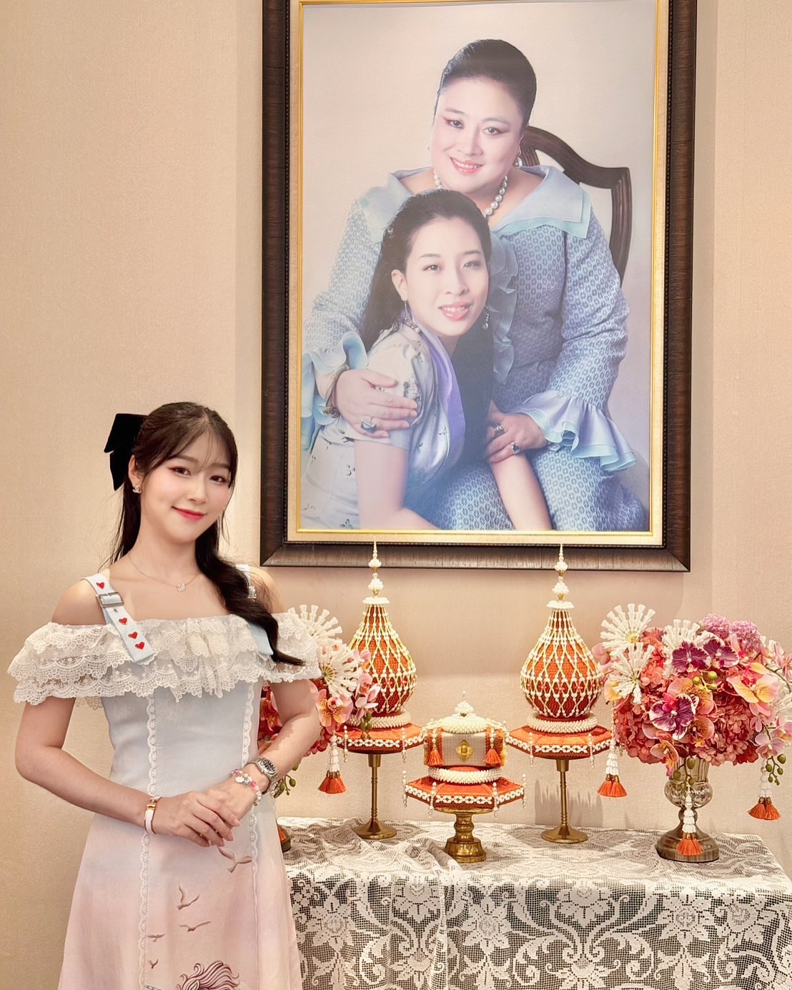 พลอยใส - ธัญลักษณ์ โชคธนเดช