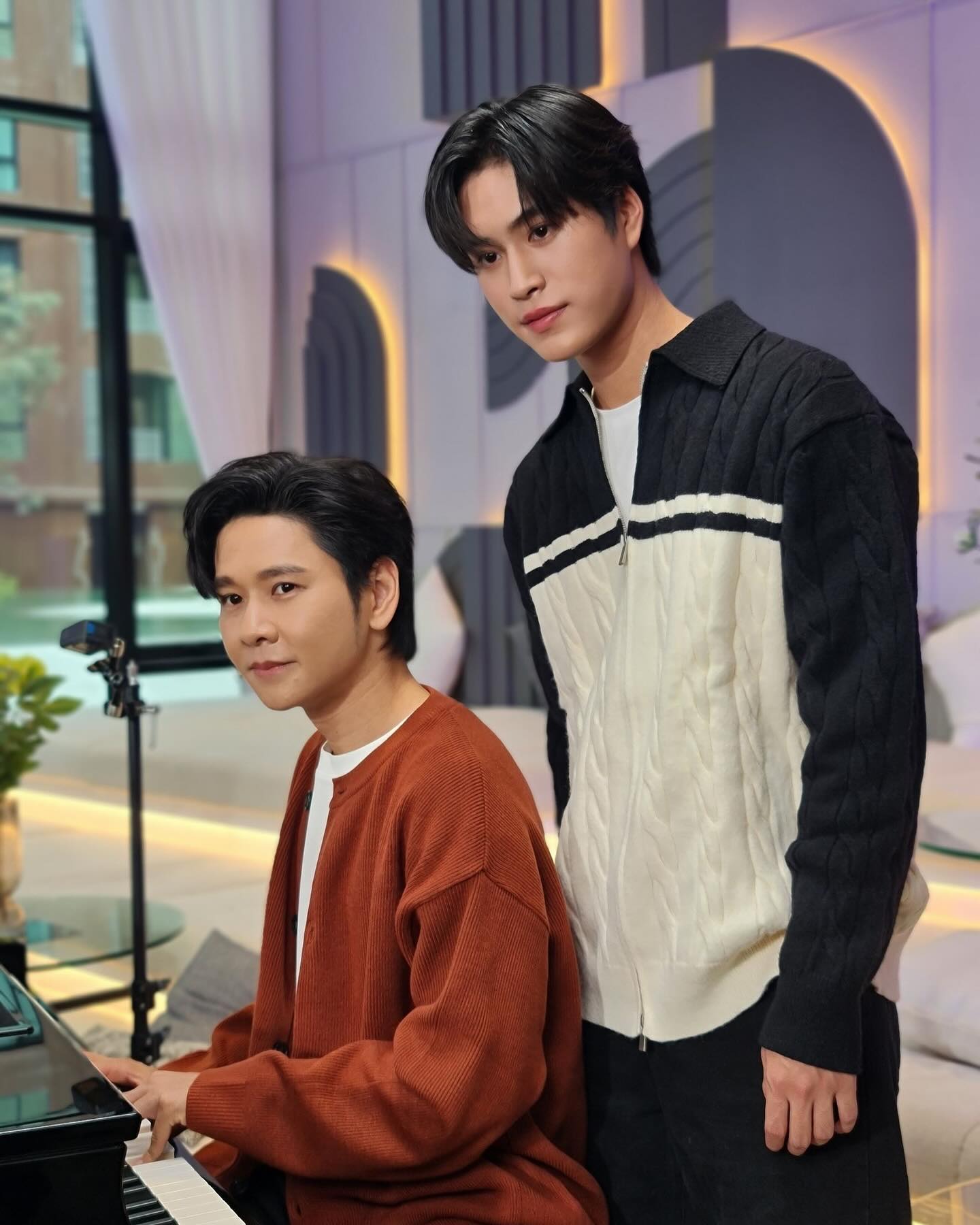 เจมีไนน์ - นรวิชญ์ ฐิติเจริญรักษ์
