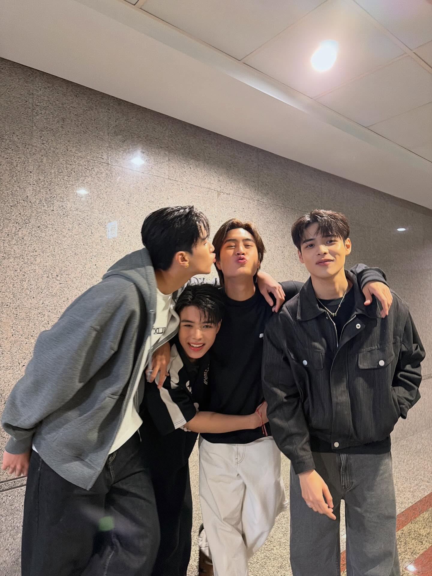 เจมีไนน์ - นรวิชญ์ ฐิติเจริญรักษ์