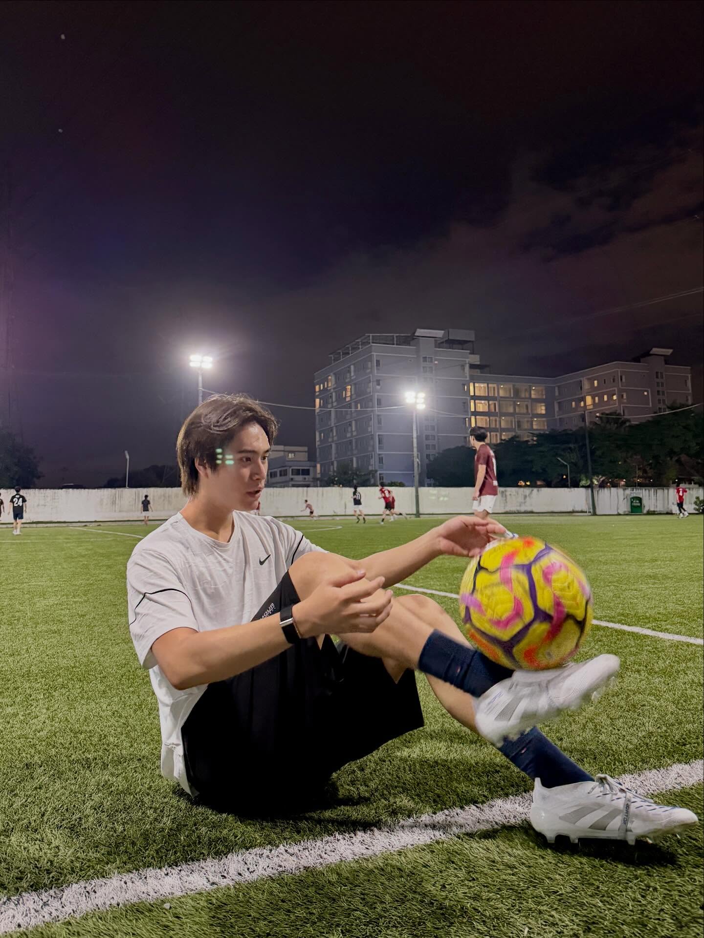 เจมีไนน์ - นรวิชญ์ ฐิติเจริญรักษ์