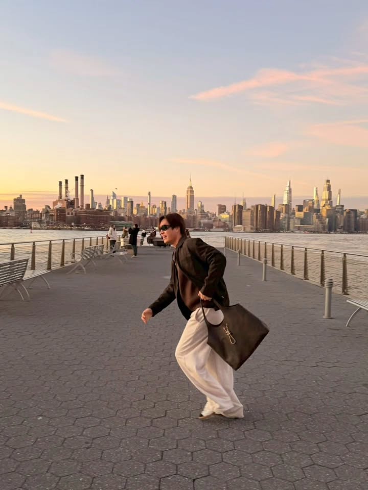 เจมีไนน์ - นรวิชญ์ ฐิติเจริญรักษ์