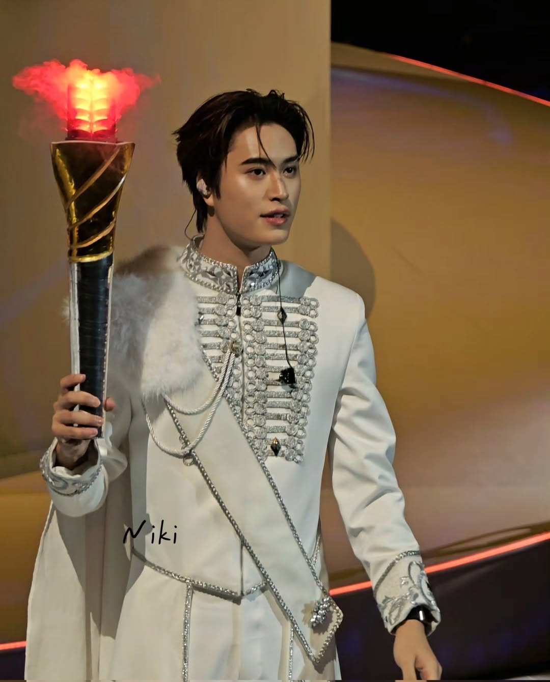 เจมีไนน์ - นรวิชญ์ ฐิติเจริญรักษ์