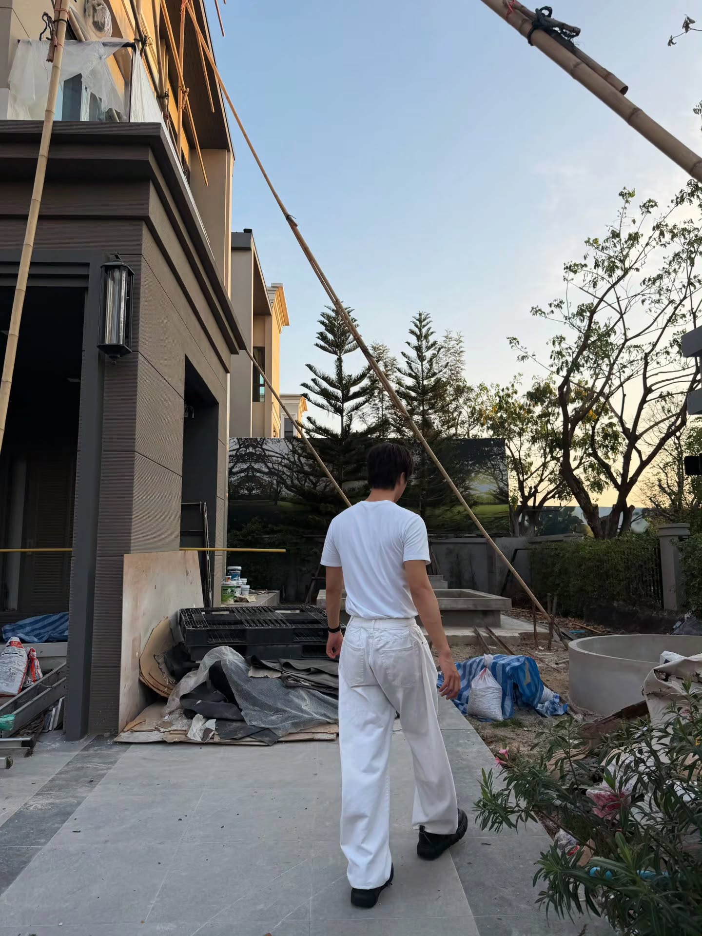 เจมีไนน์ - นรวิชญ์ ฐิติเจริญรักษ์