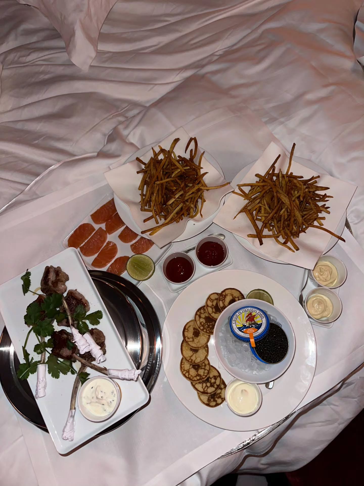 เจมีไนน์ - นรวิชญ์ ฐิติเจริญรักษ์