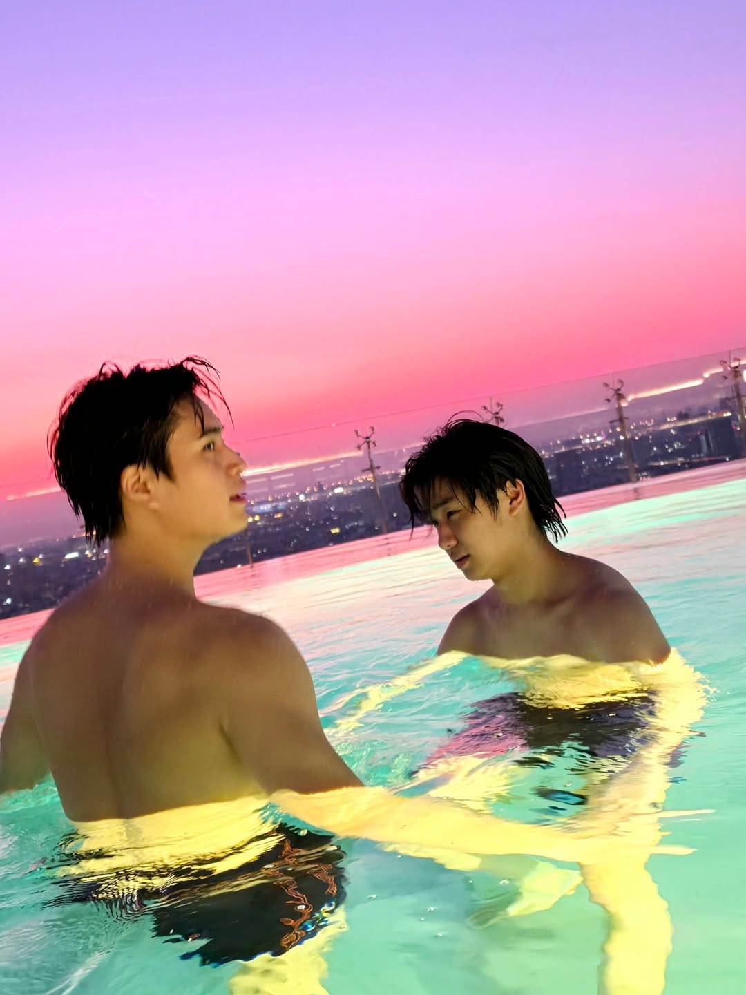 เจมีไนน์ - นรวิชญ์ ฐิติเจริญรักษ์