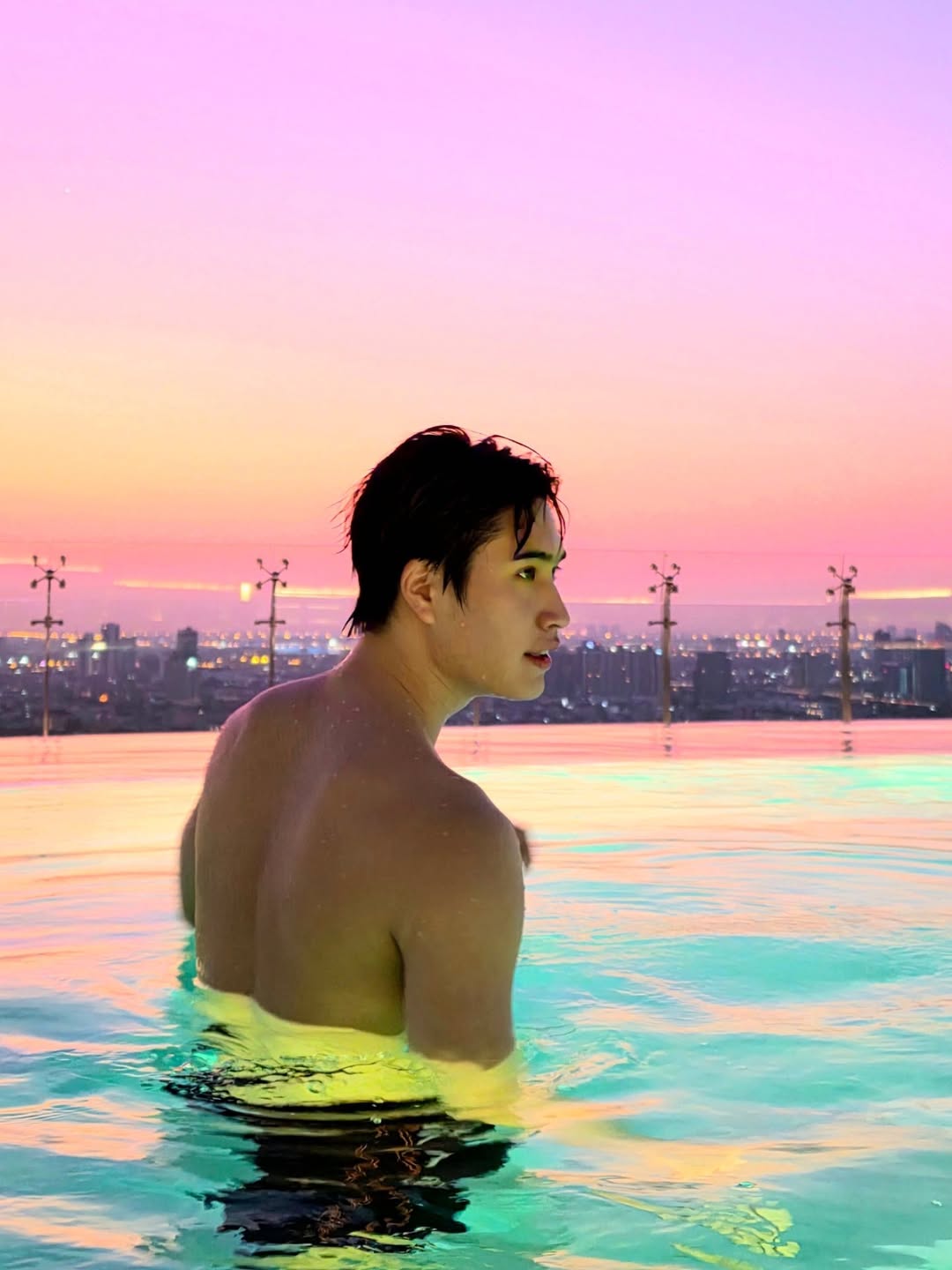 เจมีไนน์ - นรวิชญ์ ฐิติเจริญรักษ์