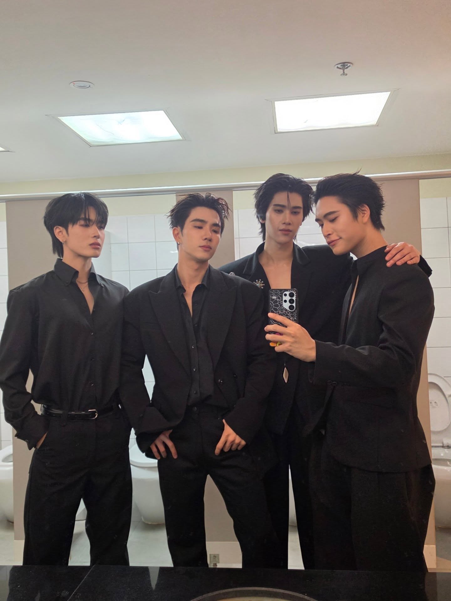 เจมีไนน์ - นรวิชญ์ ฐิติเจริญรักษ์