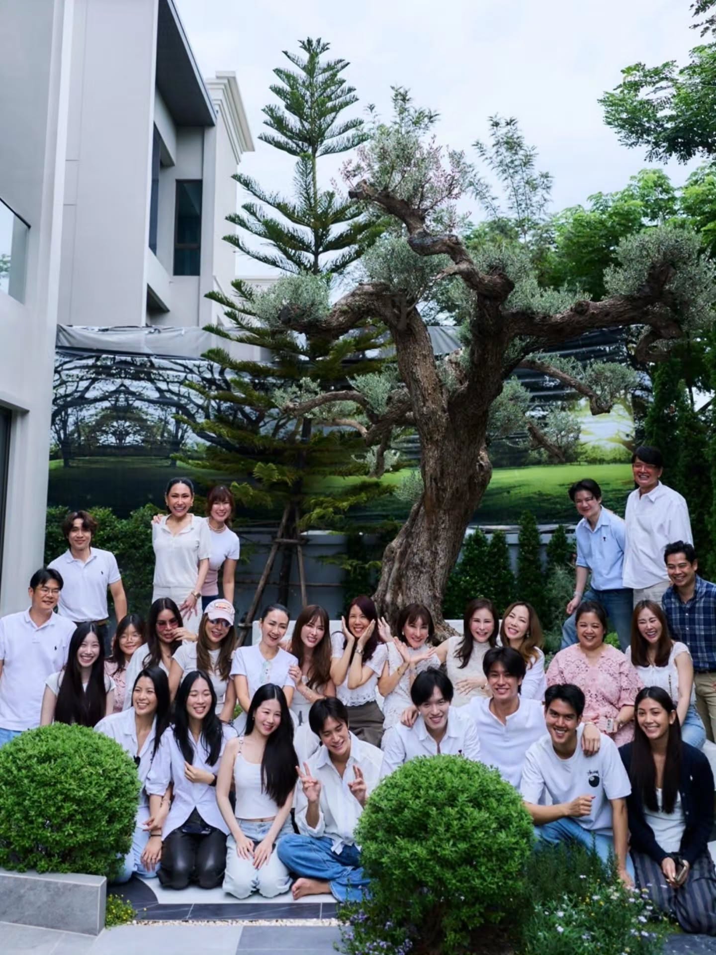 เจมีไนน์ - นรวิชญ์ ฐิติเจริญรักษ์