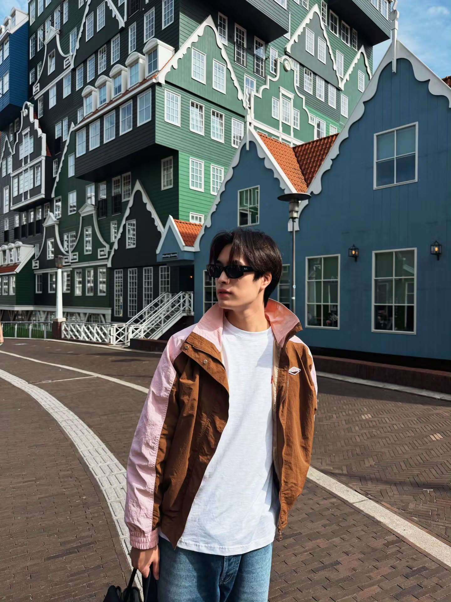 เจมีไนน์ - นรวิชญ์ ฐิติเจริญรักษ์