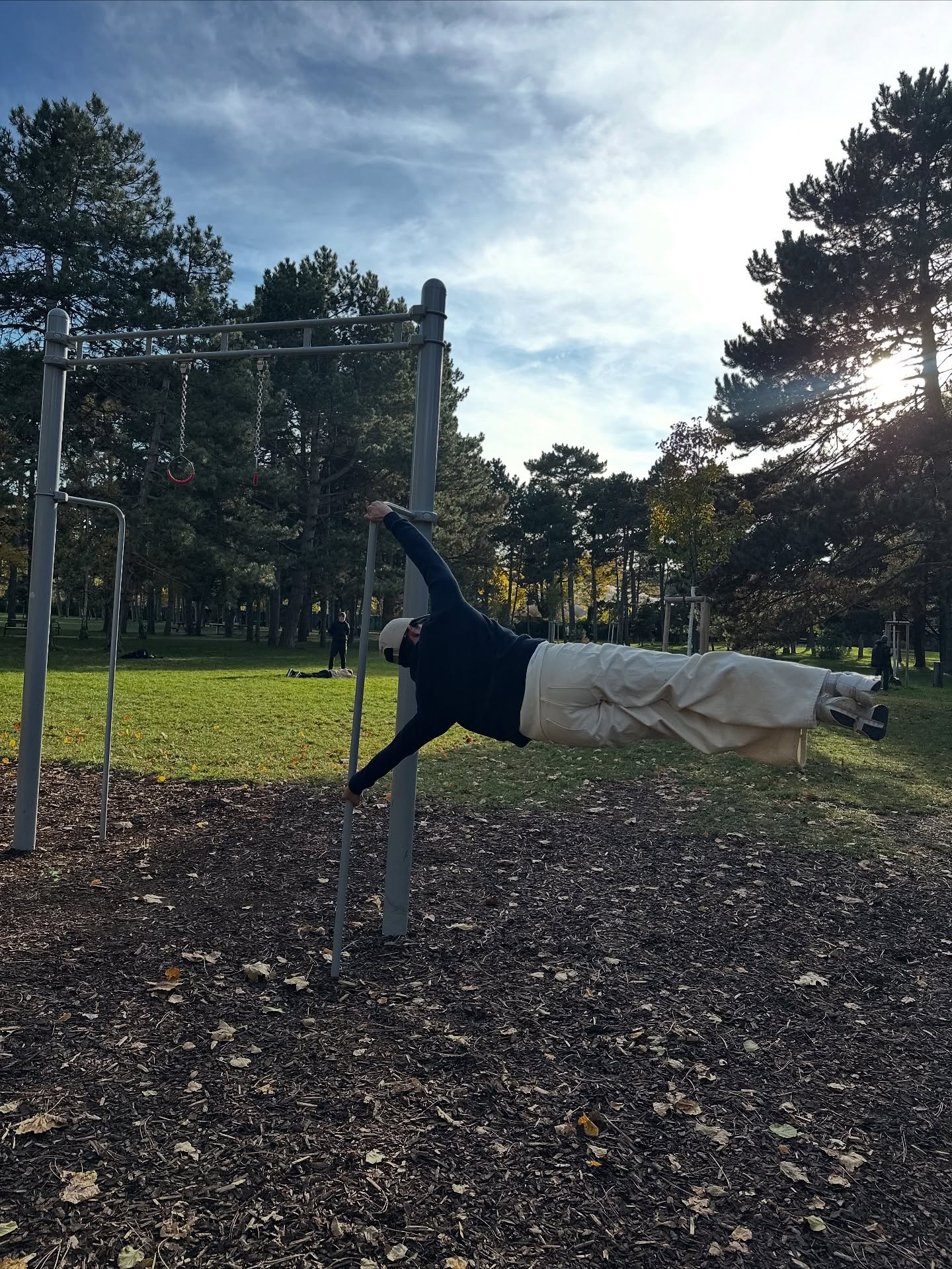 แชมป์ - ชนาธิป โพธิ์ทองคำ