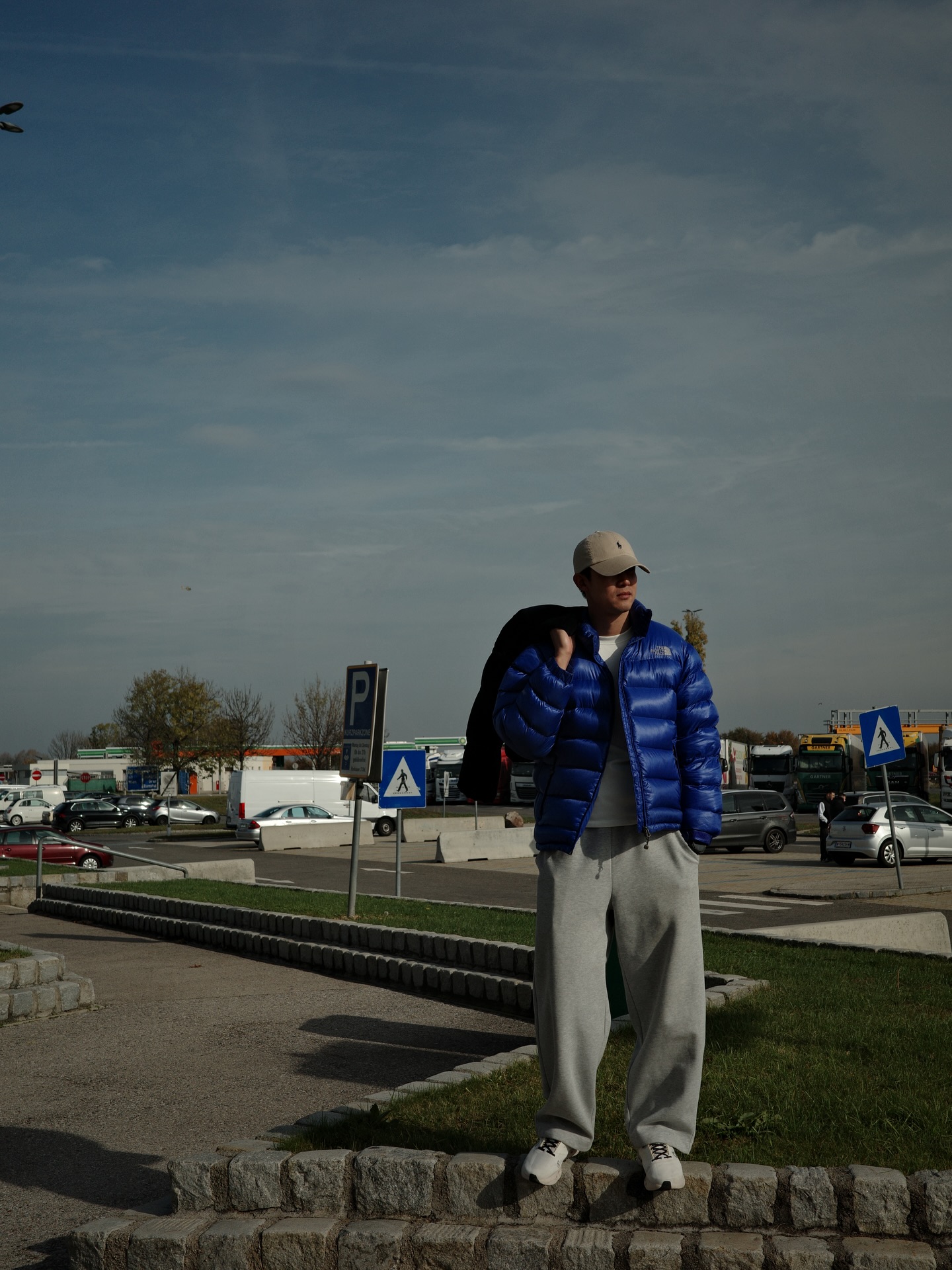 แชมป์ - ชนาธิป โพธิ์ทองคำ