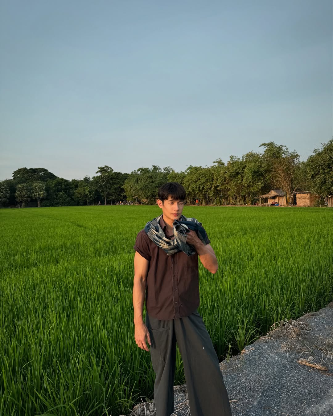 เพื่อน - คณิน ชอบประดิถ
