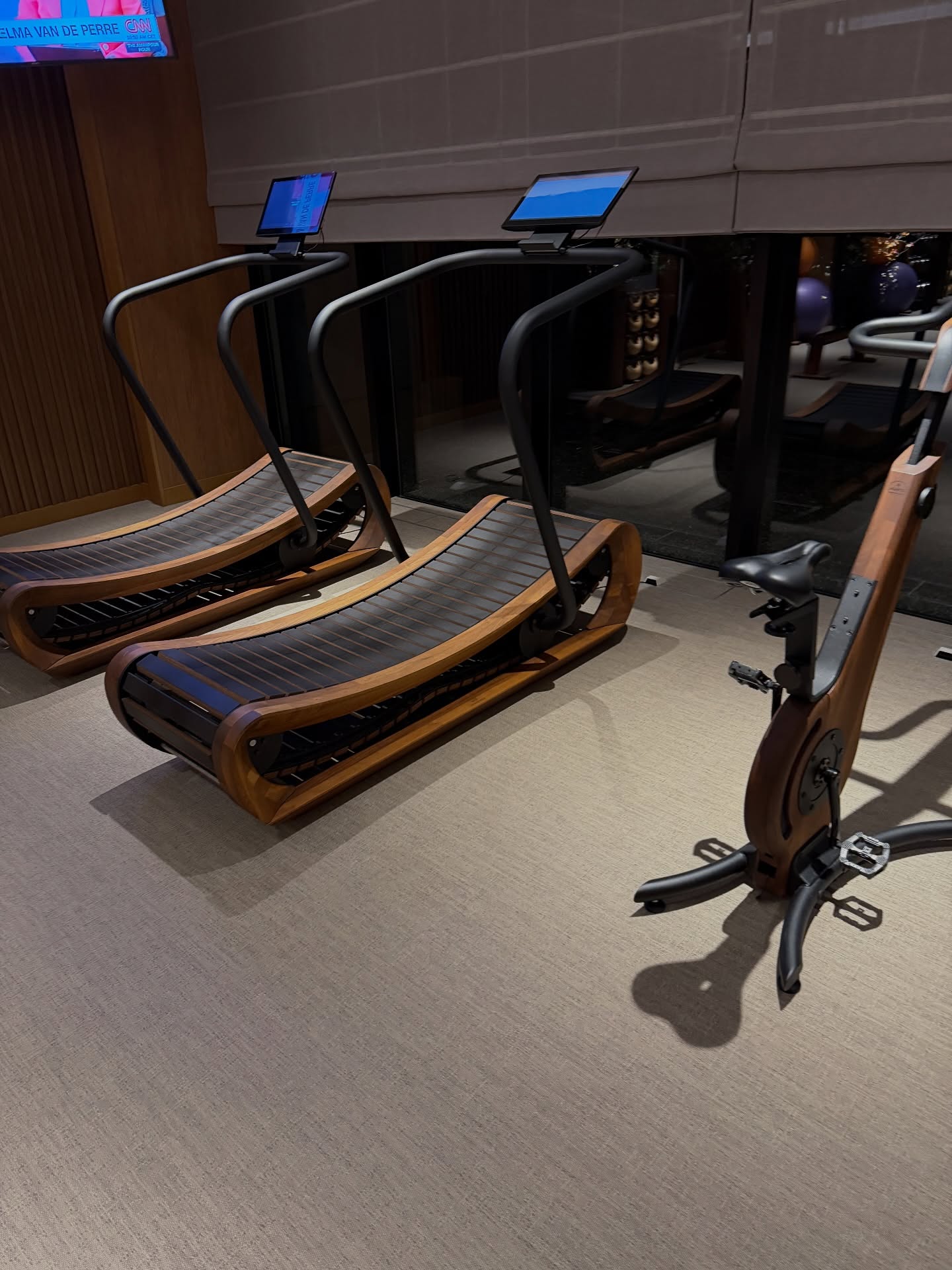 เพื่อน - คณิน ชอบประดิถ