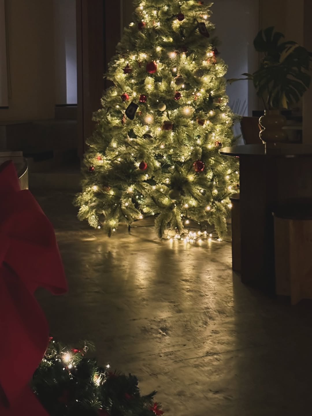 เพื่อน - คณิน ชอบประดิถ